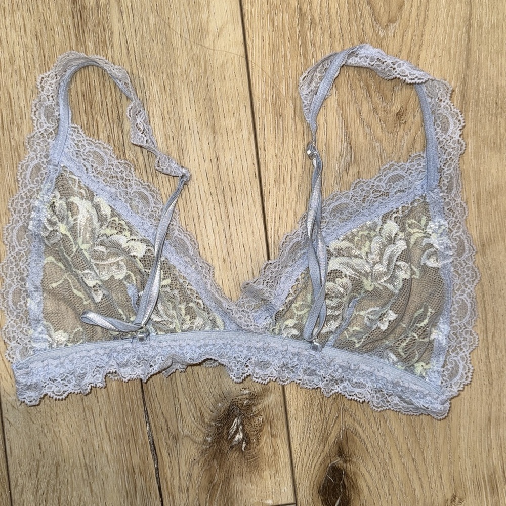 Bralette - Picture 3 of 3